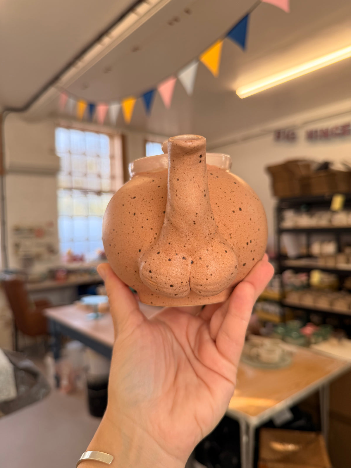 Tosspot Teapot - Nude