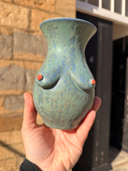 Handmade Curvy Vase