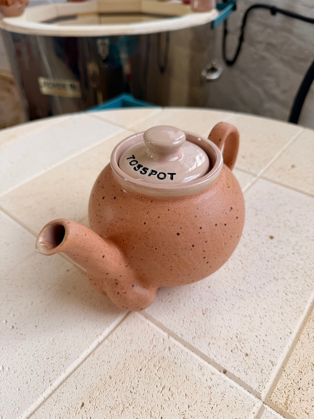 Tosspot Teapot - Nude